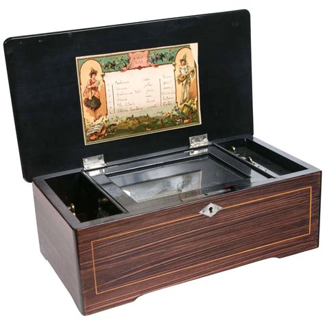 clorwood distributers inc music boxs|Antique and Vintage Music Boxes .